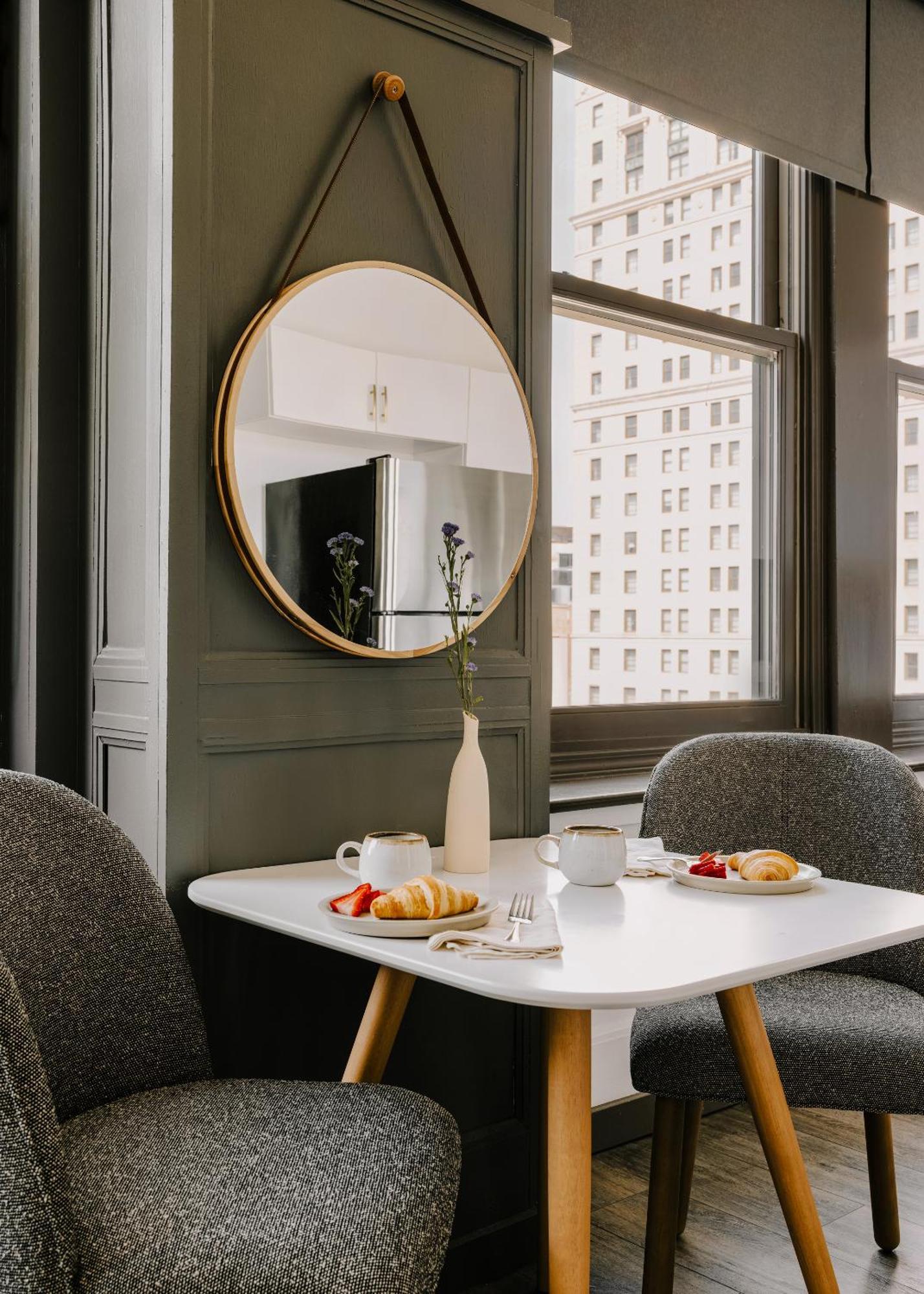 Sonder By Marriott Bonvoy Gabriel Richard Apartments Downtown Детройт Стая снимка